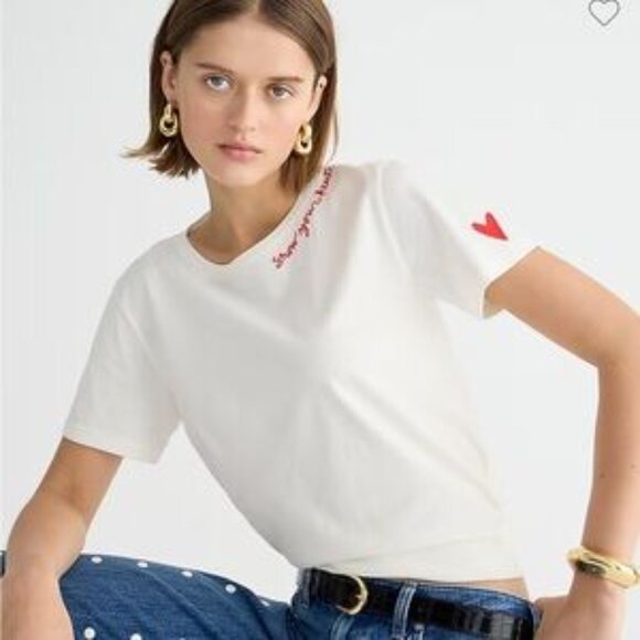 J crew Heart graphic relaxed T-shirt show your heart on your sleeve - Picture 2 of 8